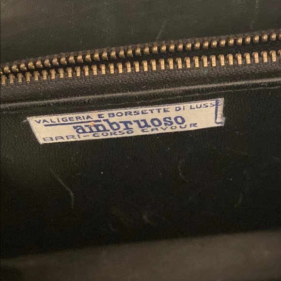 Vintage Elegant Luxury Black Handbag - Picture 10 of 10